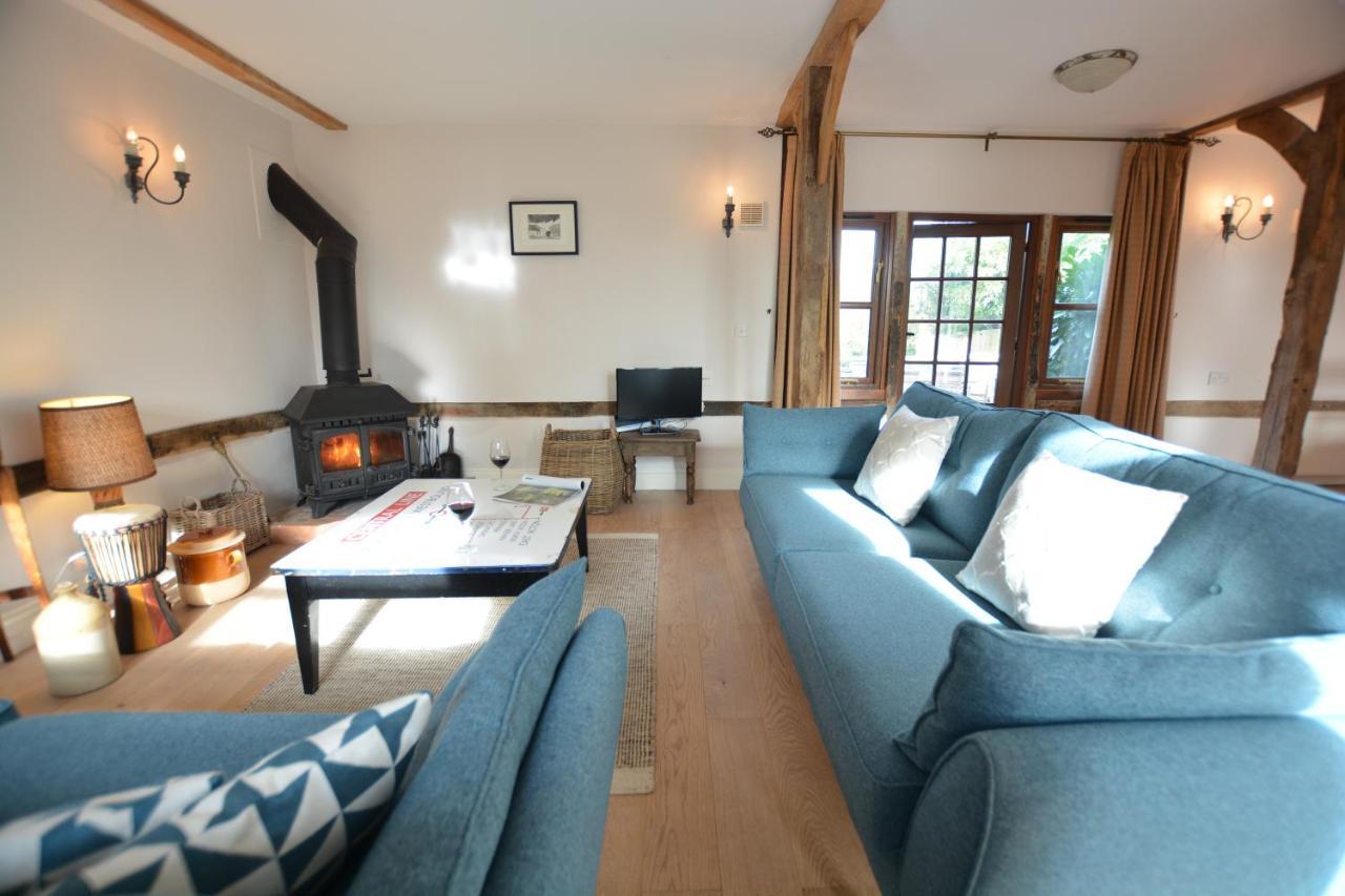 Villa Wheelwright'S Barn Halesworth Esterno foto